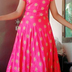 Beautiful Rose Gown For Ladies