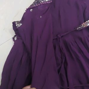 Nayra Cut With Golden Dupatta