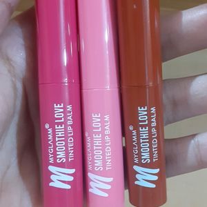 MYGLAMM SMOOTHIE LOVE TINTED LIP BALM