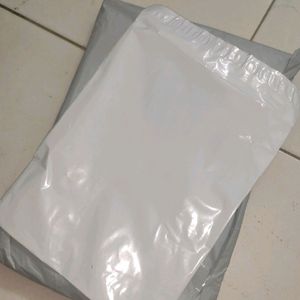 100 Pieces 💯 Tamper Proof Plastic Bag Courier