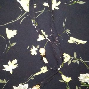 🔴black floral Top For Women