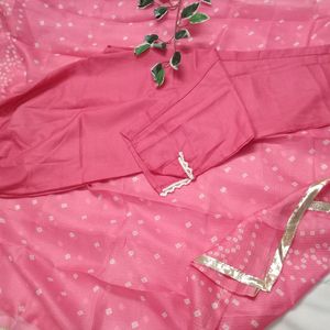 🆕 New Premium Quality Brand Pant With Dupatta