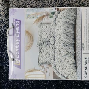 Bombay Dyeing Double Bedsheet