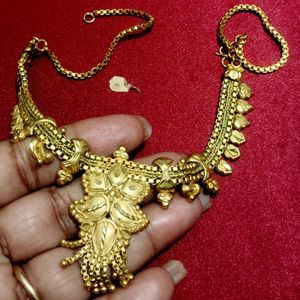 Beautiful necklace Gold Plated For girls And Women