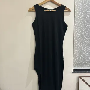 Black Dress With Slit