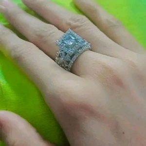 Ad rings for girls and women