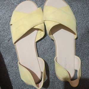 H& M Flats