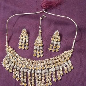 Golden Heavy Jewelry Set