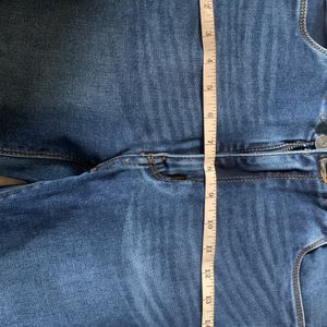 Blue skinny fit jeans