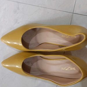 Yellow Heels