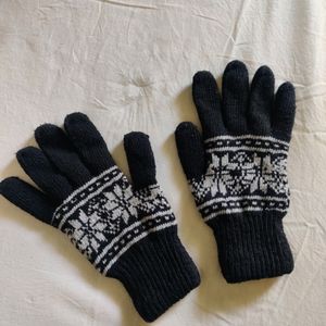 Black Gloves