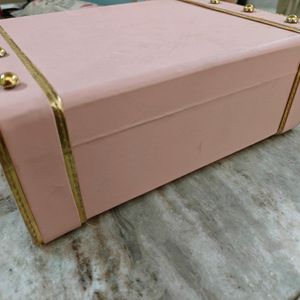 CUTE PINK JWELLERY ORGANIZER BOX