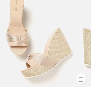 Marc Lorie Knot Wedges