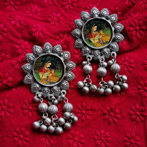 Radharani Black Polish Necklace Set