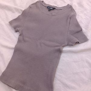 Grey ribbed top (UNUSED)