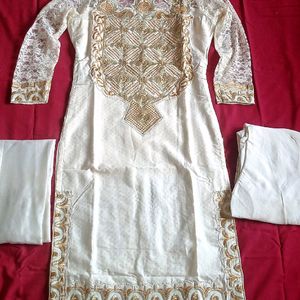 Price Dropped Pakistani Kurti Choodidar Peja