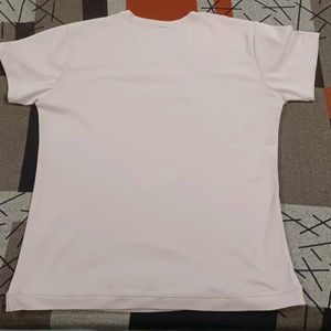 New nd good condition tshirt