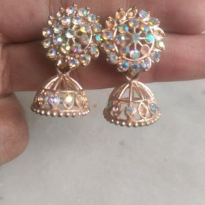 4 Pairs Of Earrings