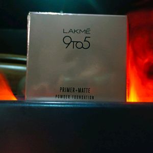 9TO5 LAKME POWER FOUNDATION