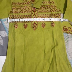 Green Kurta And Pant