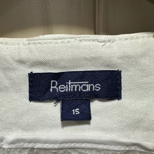 Reitmans White Capri