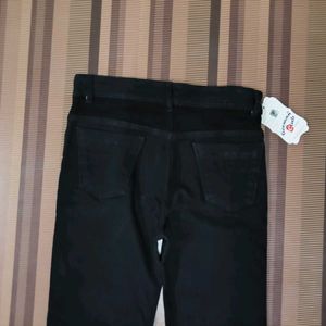 Z-18 Size 32 Straight Women Denim Jeans