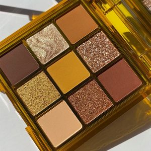 Huda Beauty Brown Obsession Toffee Eye Palette