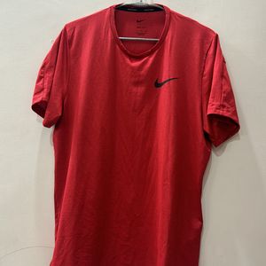 Nike Sportswear Tshirt