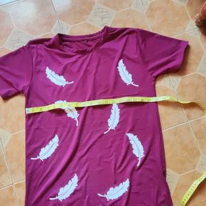 Feather Print T-Shirt