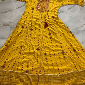 Yellow Colour Kurtha