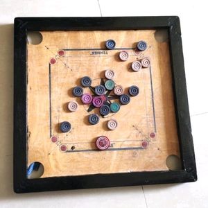 Carrom board With Coins Striker (Premium Boar