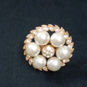 Finger Ring With White Big Stones