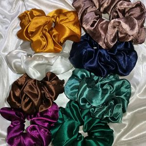 Satin Scrunchie (Multicolour)🌷