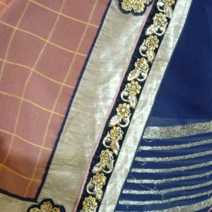 Double Coloured Attractive Saree For Women