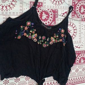 Cold Shoulder Floral Embroidery Top