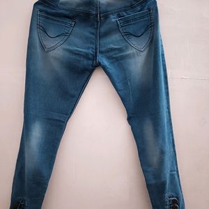 Beautiful Jeans For Girls 28-30