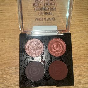 Wet n Wild - Bed of Roses Eyeshadow