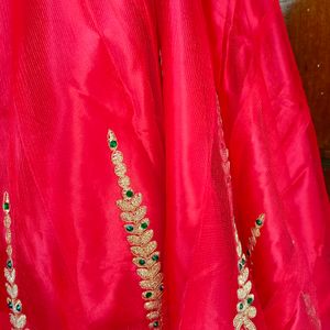 Unstitched Bridal Lehenga+🎁