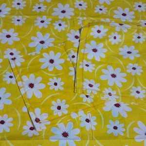 New Yellow🌼 Floral Double Bedsheet With 2 Pillow