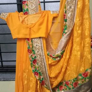 Wonderfully Worked Saree With Heavy Stone Work