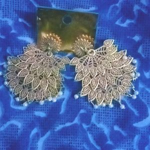 Party Wear Golden Earrings