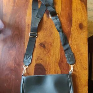 Leather crossbody bag