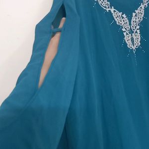 New Teal Tunic, pattern sleeves white embroidery