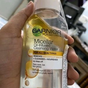 Garnier Micellar Oil Infused Cleansing Water