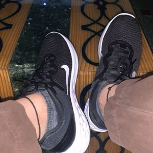 Nike Black Sport Shoes