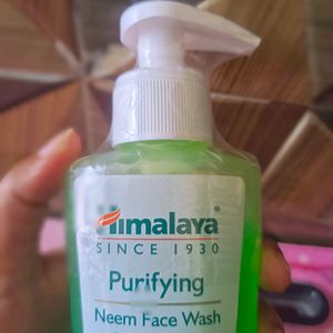 💯👍" *NAYA HIMALAYA NEEM FACE WASH* - 200ml -