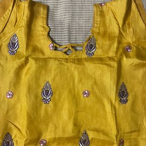 Salwaar Suit With Dupatta