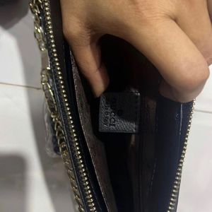 Gucci Sling Bag