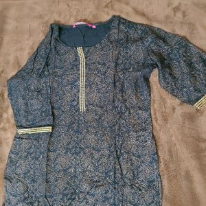 Short Kurti