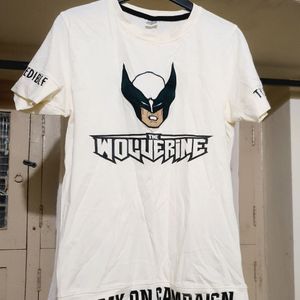 Wolverine Embroidery Tshirt Size M